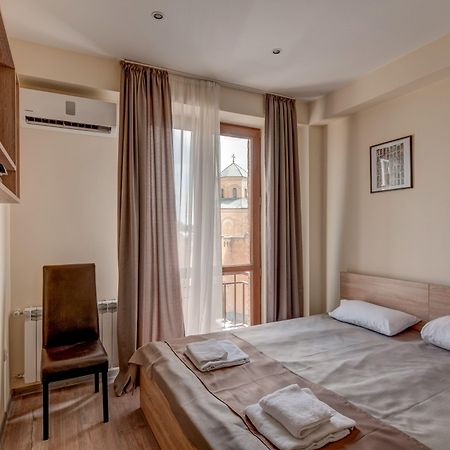 Liva Hotel Tbilisi Exterior photo