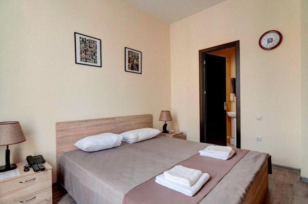 Liva Hotel Tbilisi Exterior photo